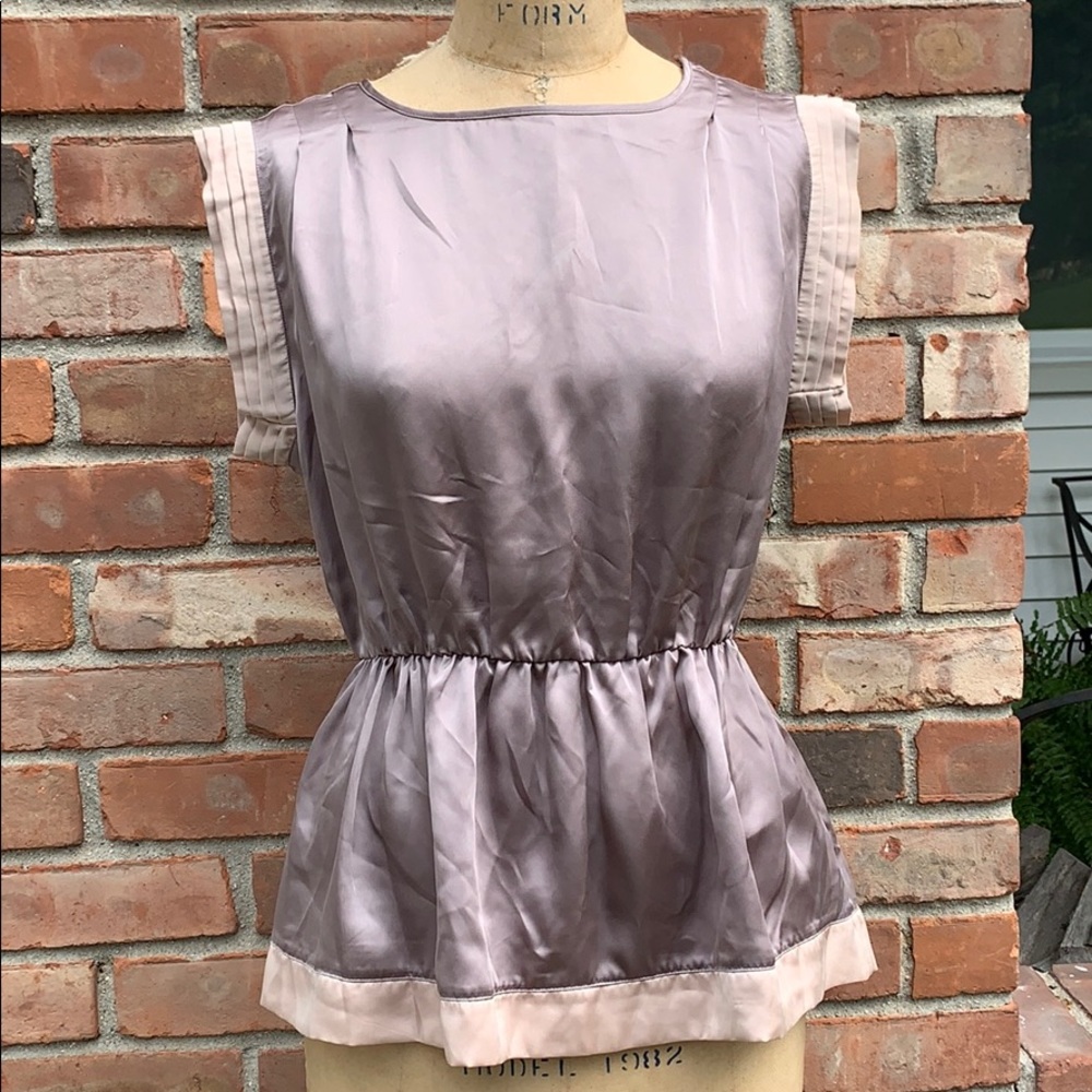 *NWT* Sisley silk top! Size M